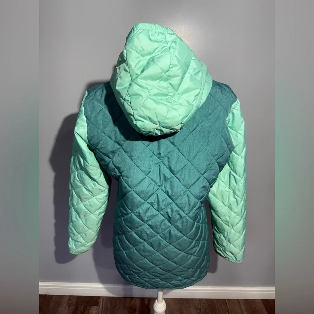 Columbia‎ Two-Tone Quilted Jacket in Teal and Light Green